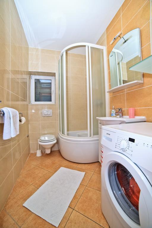 פודסטראנה Apartments Bozikovic מראה חיצוני תמונה