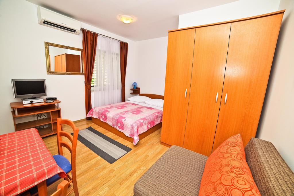 פודסטראנה Apartments Bozikovic חדר תמונה